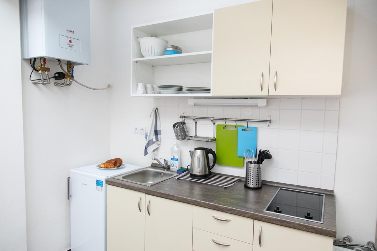 Welcome Apartments On Lublanska Praga Esterno foto