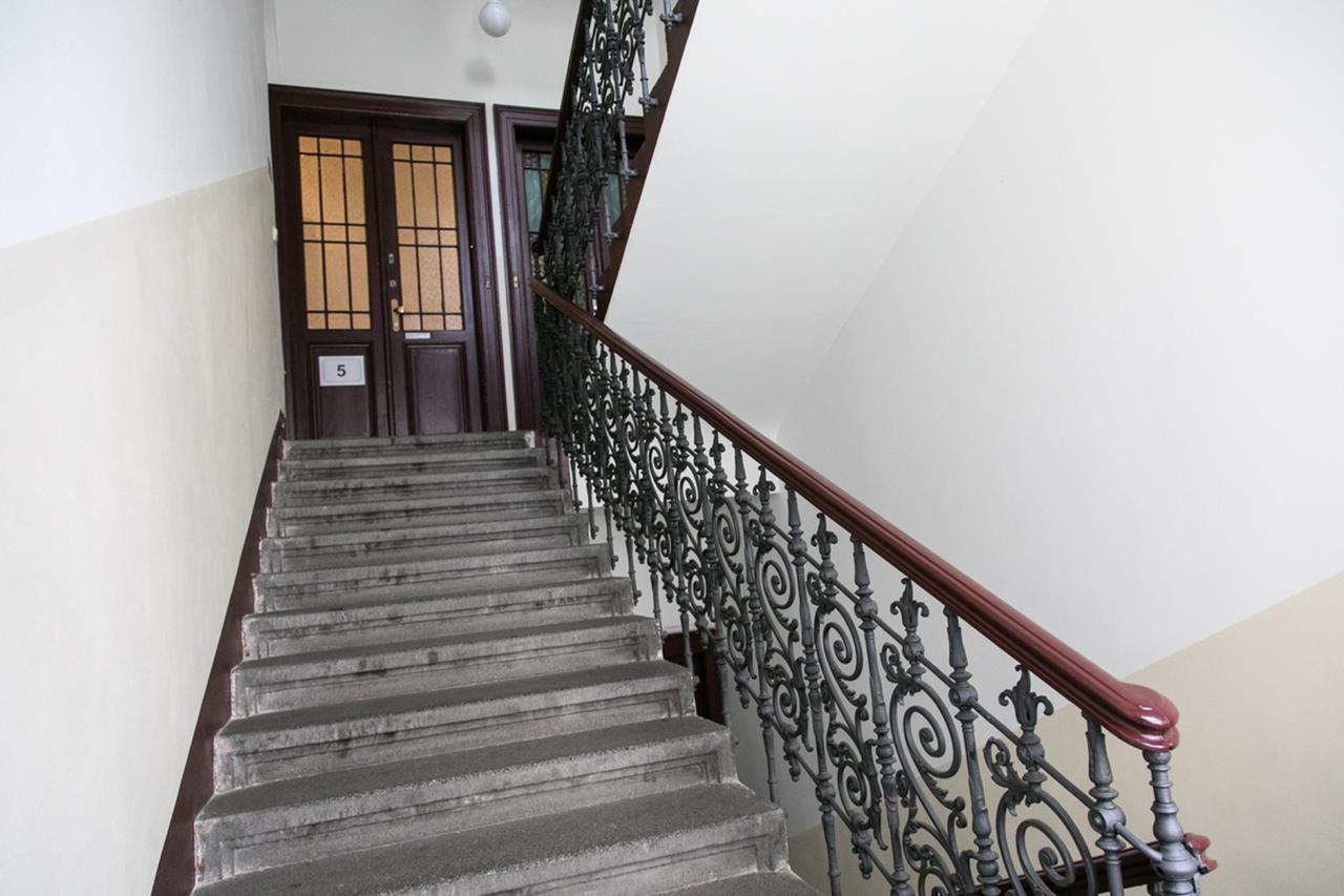 Welcome Apartments On Lublanska Praga Esterno foto